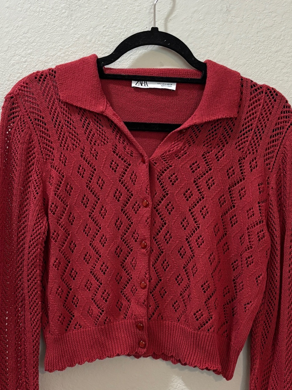 ZARA Red Crochet Cropped Collared Knit Cardigan Size Small